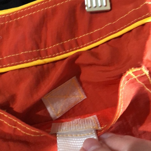 NWOT Hawaiian shorts - Picture 3 of 7